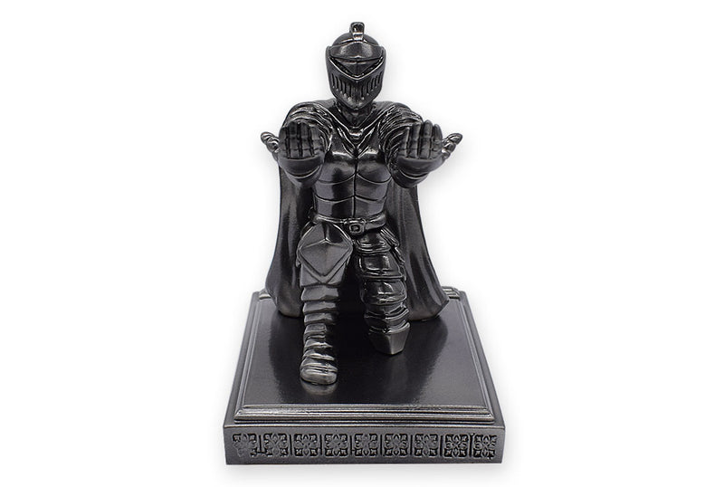 Kneeling Knight Pen Holder Silver